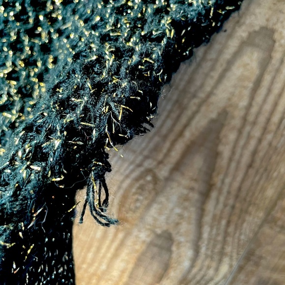 Black with Gold Woven Sweater - Picture 5 of 5